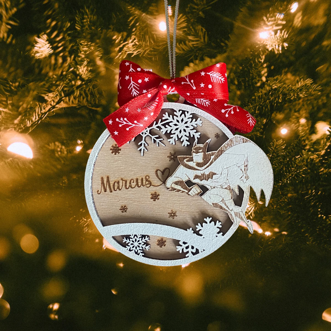Pallina di natale in legno di betulla taglio laser personalizzabile