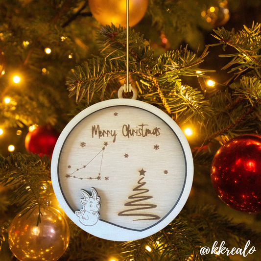 Pallina di natale in legno di betulla  taglio laser - zodiaco /segno zodiacale capricorno - personalizzabile