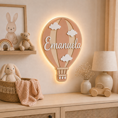 Lampada da parete Mongolfiera Nascita personalizzata in legno | personalizzabile